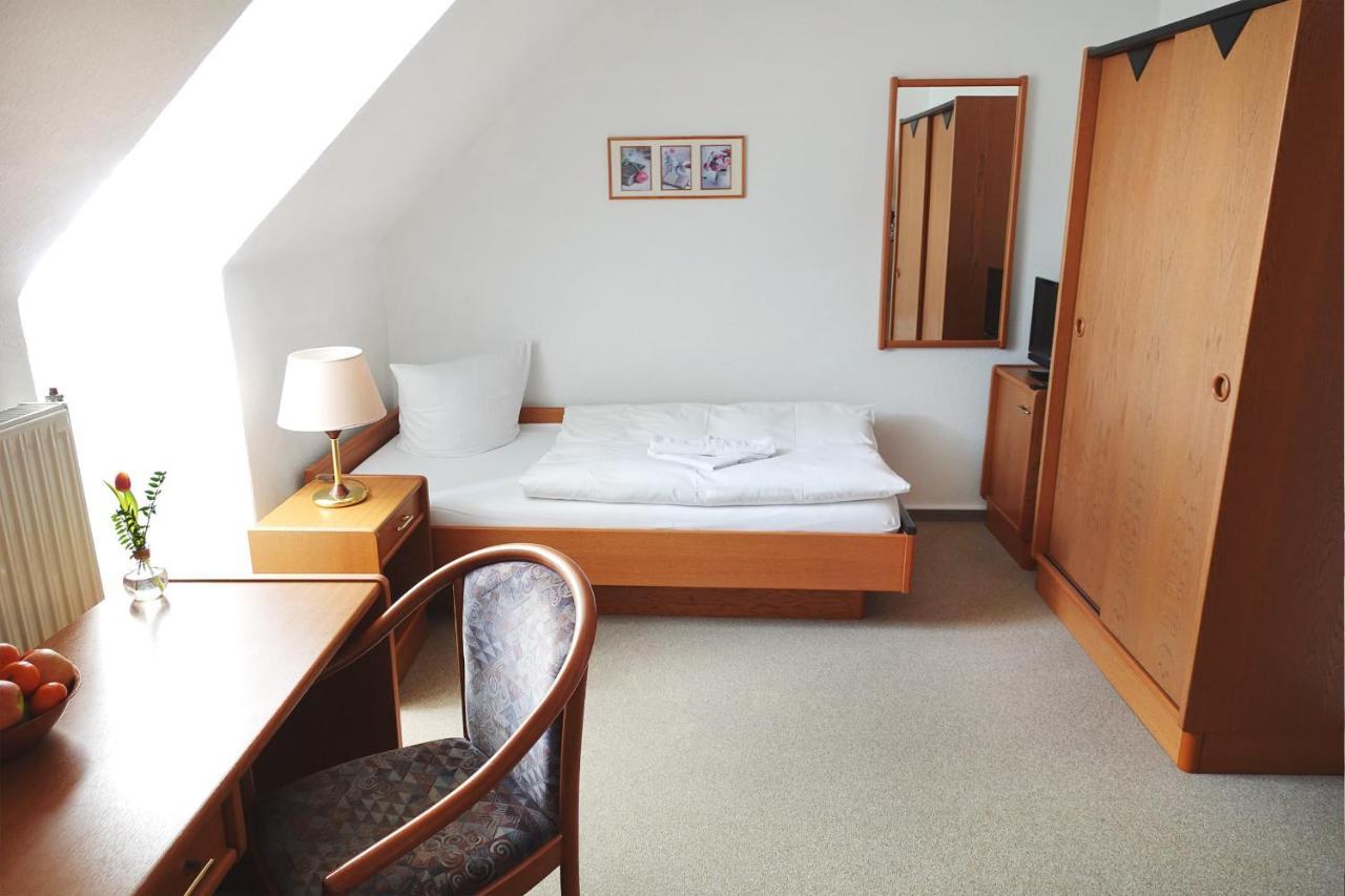 Pension Zur Inselbruecke Wolgast Exterior photo
